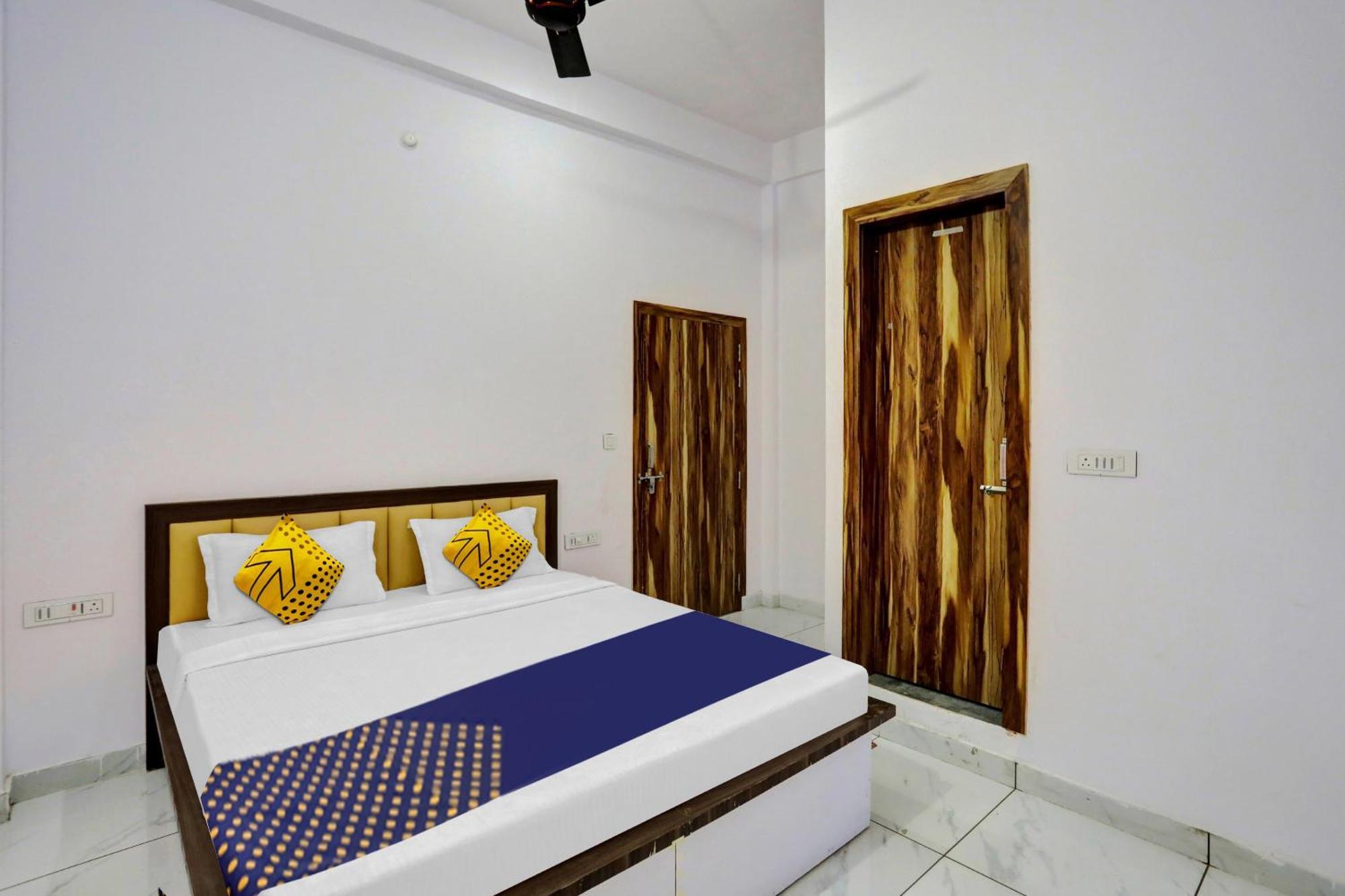 Bāzpur Hotel O Sardarji Hotel And Restaurant מראה חיצוני תמונה