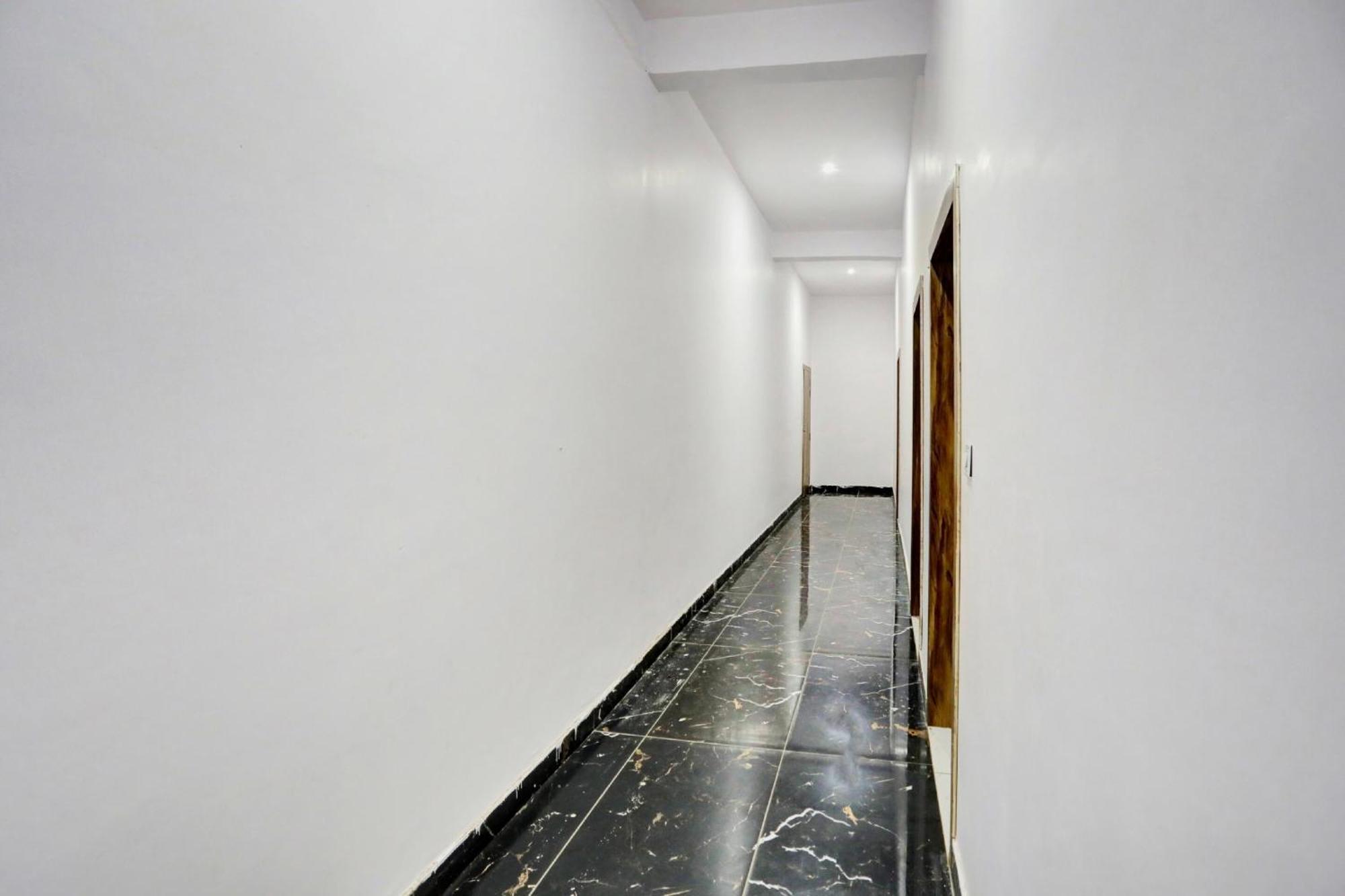 Bāzpur Hotel O Sardarji Hotel And Restaurant מראה חיצוני תמונה